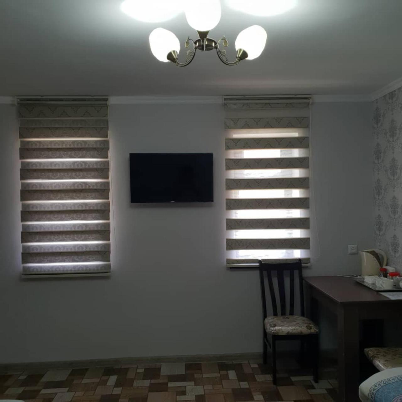 Naryn Datka Guest House מראה חיצוני תמונה